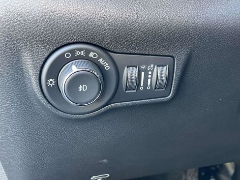 New 2026 Jeep Compass Latitude image 49