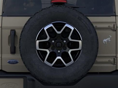 New 2026 Ford Bronco Outer Banks AWD/4WD image 24