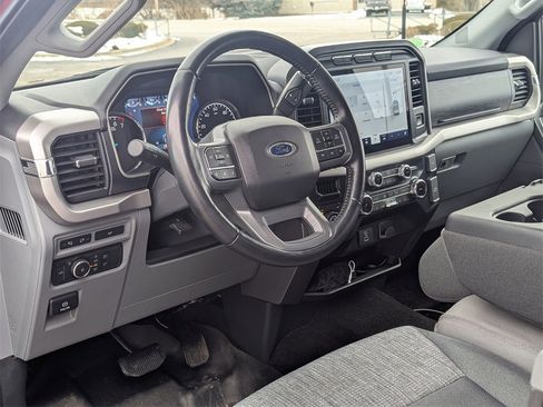 Used 2022 Ford F150 XLT w/ Equipment Group 302A High image 9