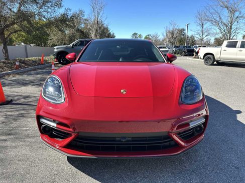Used 2018 Porsche Panamera Turbo image 9