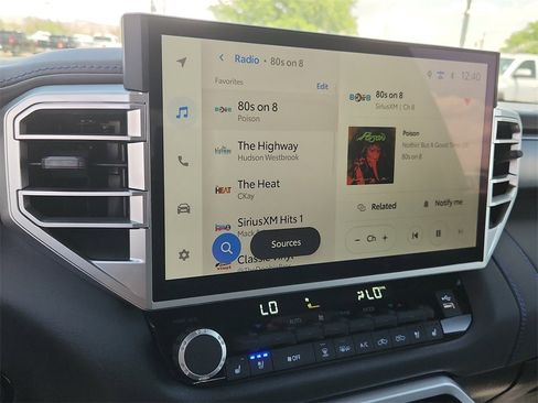 Used 2025 Toyota Tundra Platinum image 25