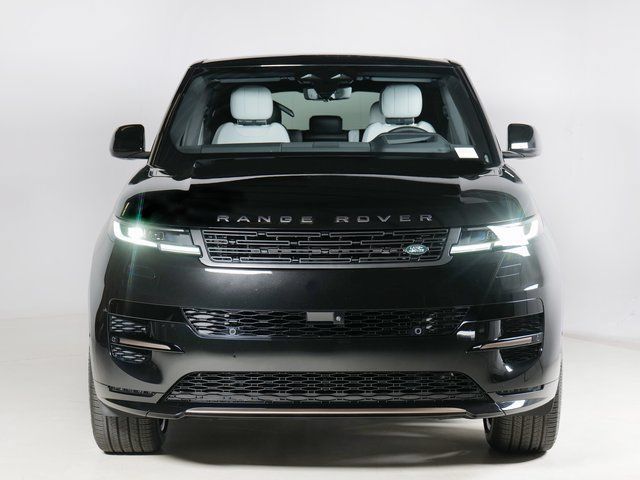 New 2027 Land Rover Range Rover Sport Dynamic SE AWD/4WD image 8