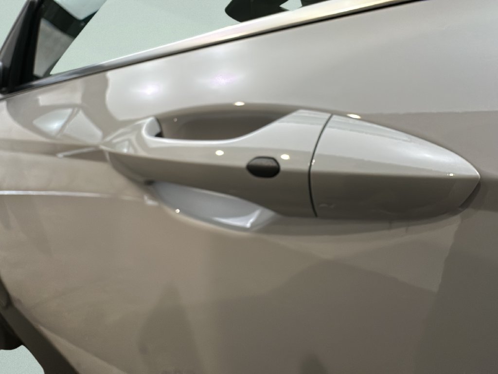 New 2027 Hyundai Kona Limited AWD/4WD image 10