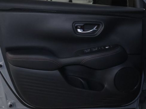 Used 2025 Honda HR-V Sport image 12