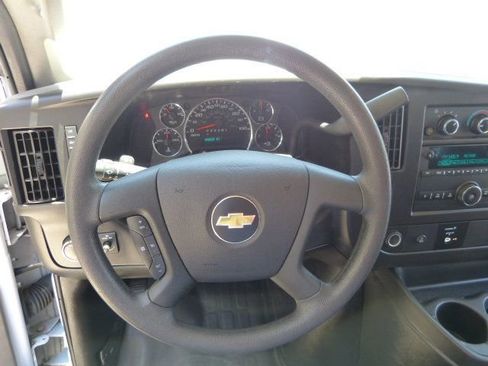 Used 2022 Chevrolet Express 2500 w/ Driver Convenience Package image 30