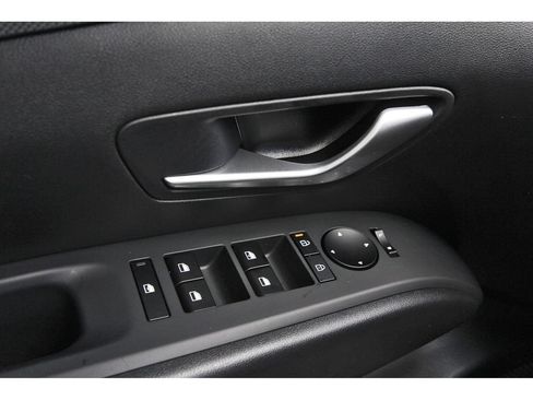 Certified 2026 Hyundai Tucson SE FWD image 23