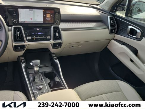 Certified 2023 Kia Sorento S FWD image 20