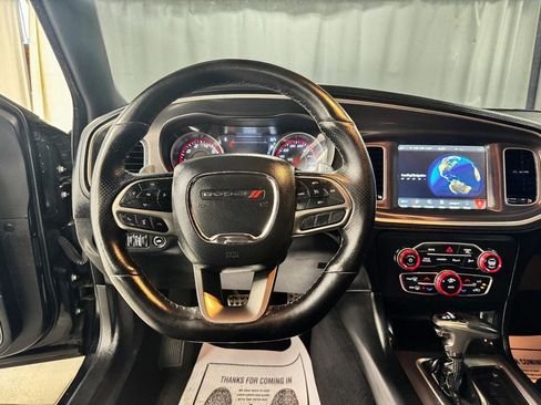 Used 2020 Dodge Charger Scat Pack RWD image 13
