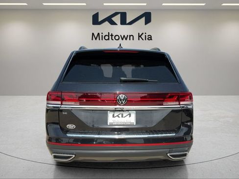 Used 2025 Volkswagen Atlas SE FWD image 4