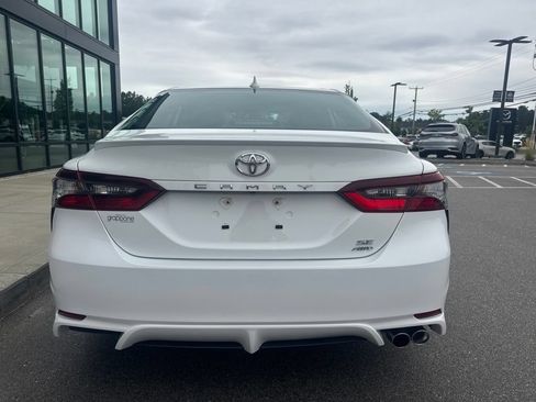 Used 2024 Toyota Camry SE w/ Cold Weather Package AWD/4WD image 4