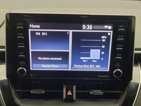 Used 2021 Toyota Corolla SE w/ Special Edition FWD image 25