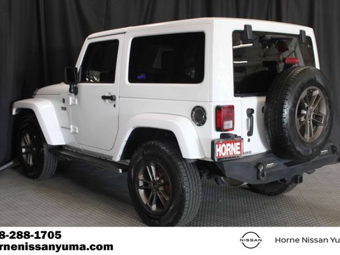 Used 2017 Jeep Wrangler Sahara AWD/4WD image 14