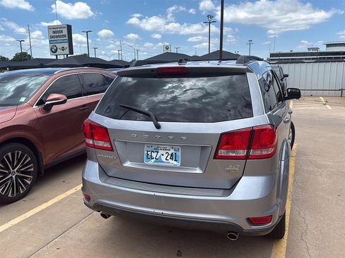 Used 2016 Dodge Journey SXT w/ Comfort/Convenience Group FWD image 9
