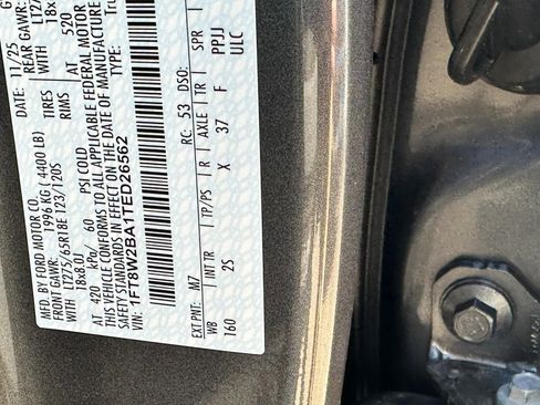 New 2026 Ford F250 XLT w/ XLT Premium Package AWD/4WD image 15