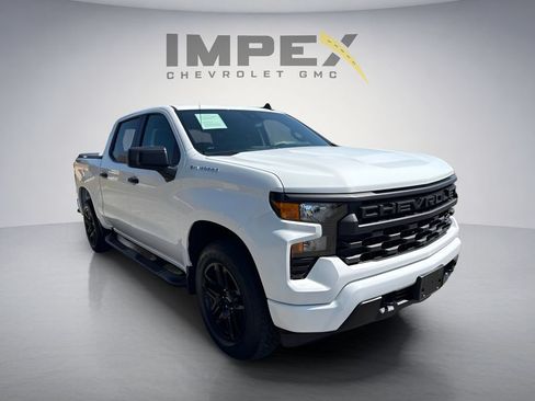 Used 2024 Chevrolet Silverado 1500 Custom AWD/4WD image 7