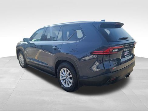 New 2026 Toyota Grand Highlander XLE image 8