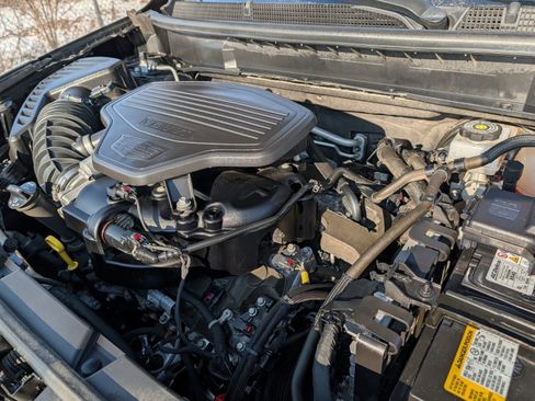 Certified 2022 Cadillac XT5 Sportv image 36