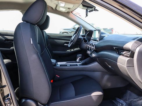 Used 2025 Nissan Sentra SV w/ All-Weather Package image 15