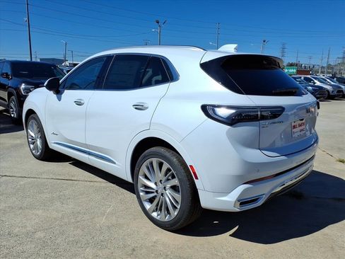 New 2026 Buick Enclave Avenir w/ Super Cruise Package image 5