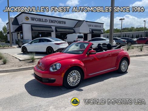 Used 2014 Volkswagen Beetle 1.8T FWD image 1