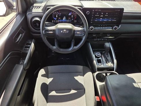 Certified 2024 Chevrolet Colorado Trail Boss w/ Technology Package image 12