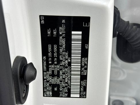 Used 2022 Lexus RX 450hL Luxury image 30