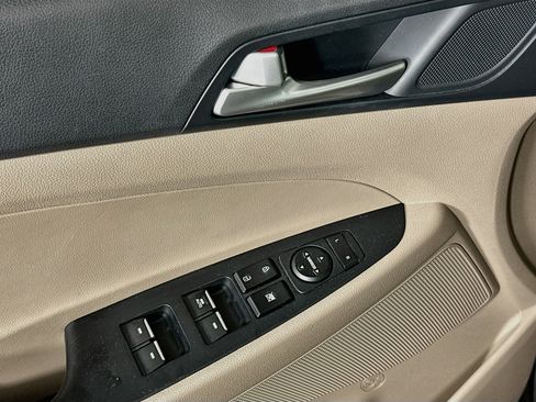 Used 2019 Hyundai Tucson Limited FWD image 15