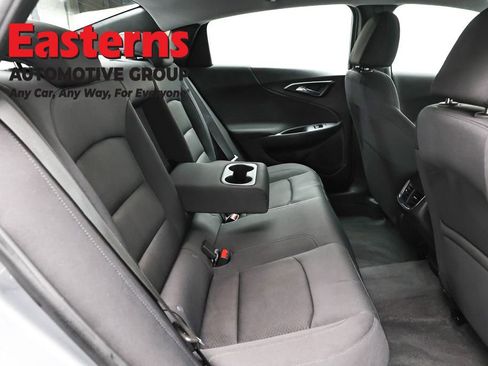 Used 2023 Chevrolet Malibu LT image 23