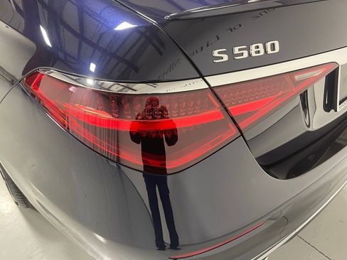 Used 2026 Mercedes-Benz S 580 4MATIC Sedan image 13