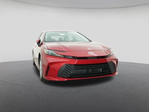 New 2026 Toyota Camry LE image 30