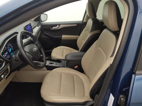 Used 2020 Ford Escape SEL FWD image 17