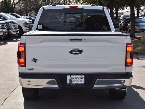 Certified 2022 Ford F150 XLT w/ Equipment Group 302A High image 9