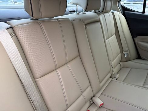 Used 2018 Acura TLX V6 SH-AWD w/ Technology Pkg image 31