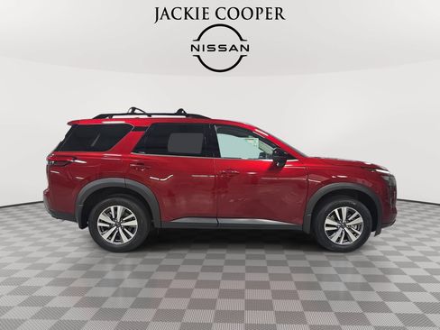 New 2026 Nissan Pathfinder SL w/ Cargo Package FWD image 4