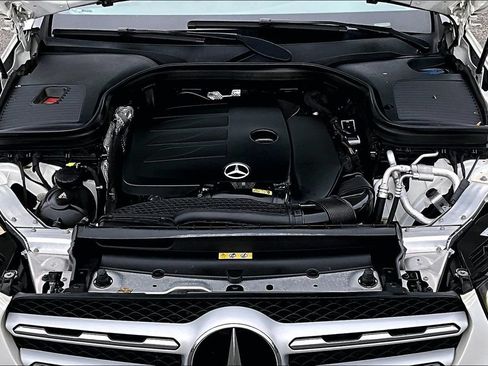 Used 2020 Mercedes-Benz GLC 300 4MATIC image 36