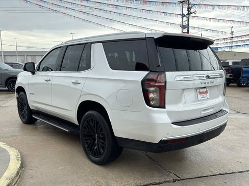 Used 2021 Chevrolet Tahoe LT w/ LT Signature Package RWD image 5