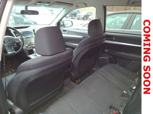 Used 2012 Subaru Outback 2.5i Premium w/ All-Weather Pkg image 13
