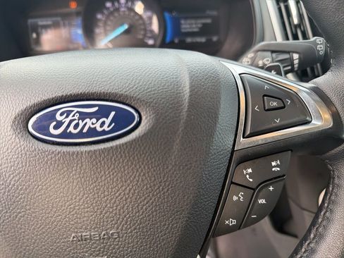 Used 2024 Ford Edge SEL w/ Convenience Package image 24