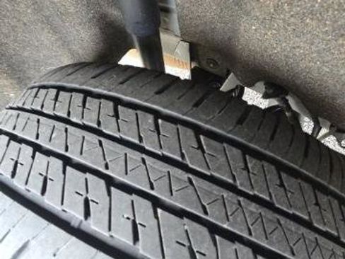 Used 2021 Ford EcoSport SE image 11