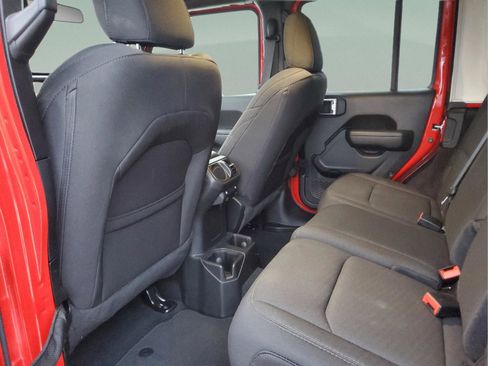 Certified 2022 Jeep Wrangler Unlimited Sport image 6