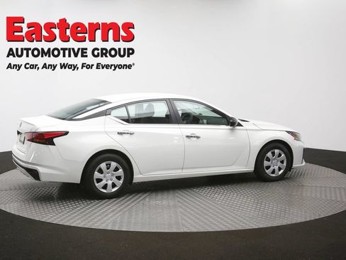 Used 2024 Nissan Altima 2.5 S FWD image 41