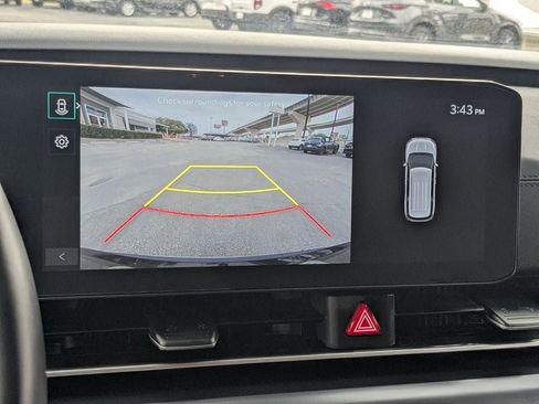 Used 2025 Kia Carnival LXS image 21