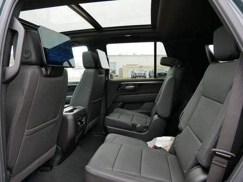 New 2026 Chevrolet Tahoe Z71 w/ Z71 Off-Road Package AWD/4WD image 11