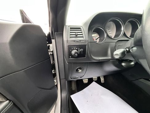 Used 2009 Dodge Challenger SRT8 w/ SRT Option Group II RWD image 22