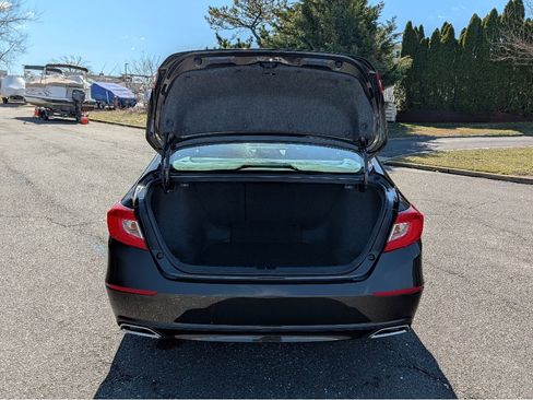 Used 2018 Honda Accord EX-L image 7