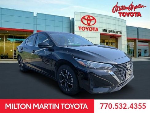 Used 2025 Nissan Sentra SV FWD image 1