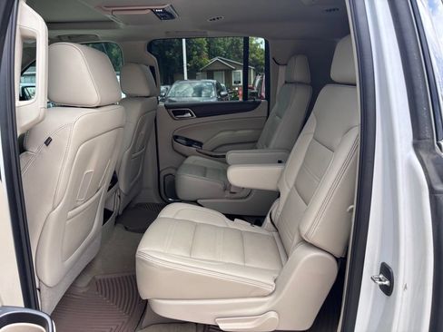 Used 2016 GMC Yukon XL Denali w/ Open Road Package AWD/4WD image 16