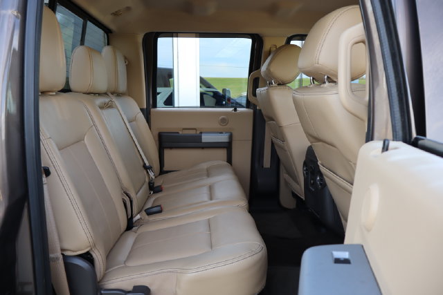 Used 2015 Ford F350 Lariat w/ Lariat Interior Package AWD/4WD image 35