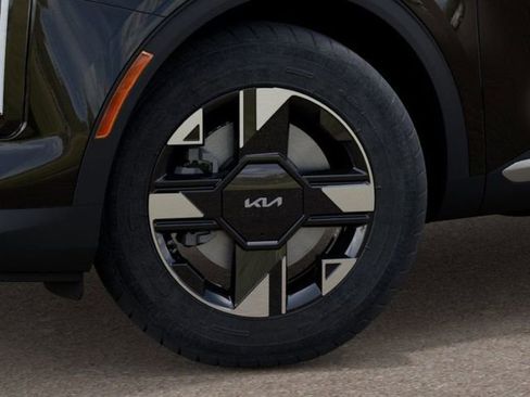 New 2026 Kia Sportage LX w/ LX Convenience Package FWD image 9