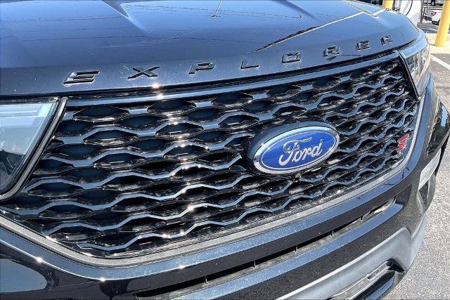Certified 2024 Ford Explorer ST w/ Equipment Group 401A AWD/4WD image 5